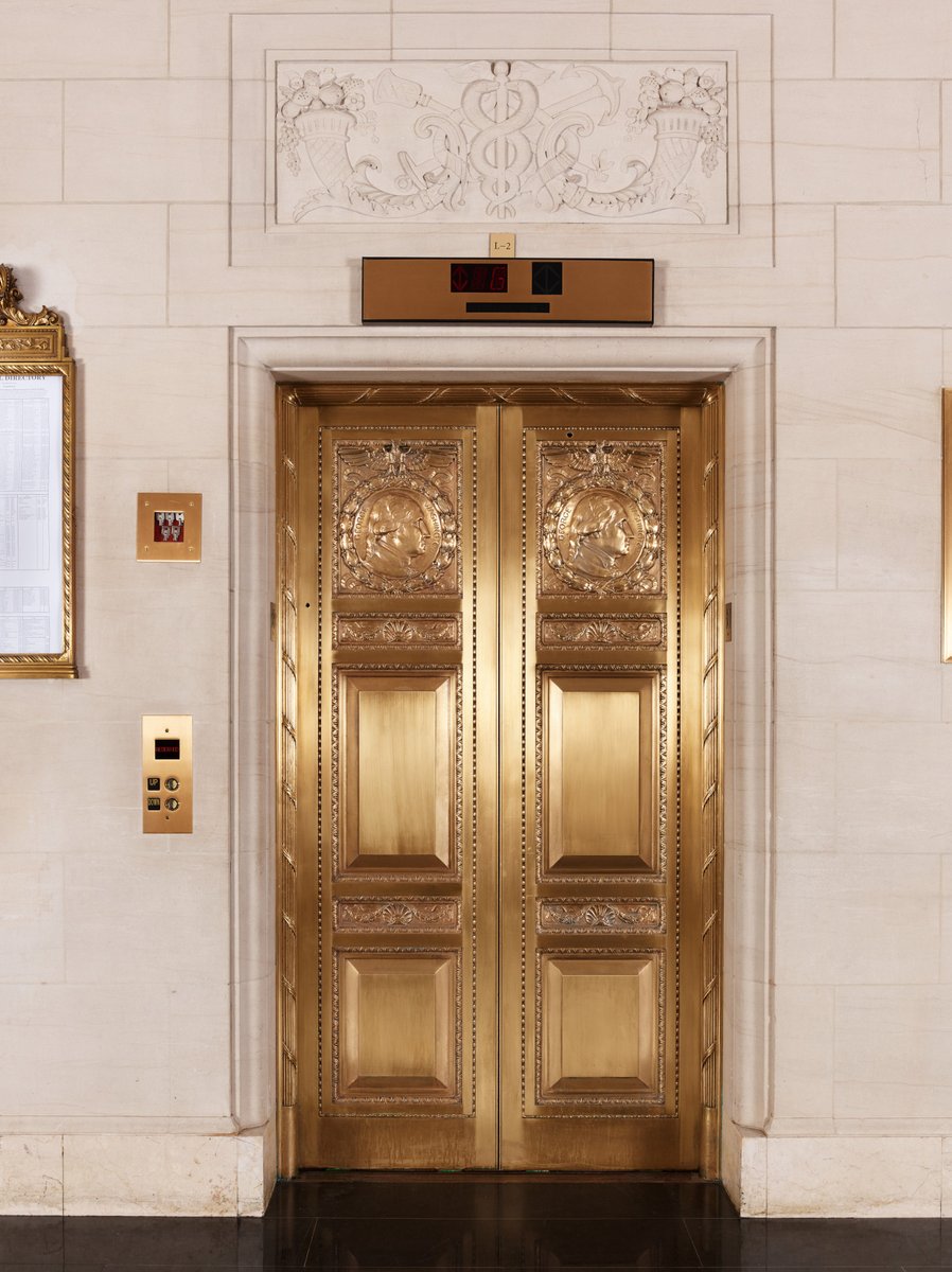 uscapitol's tweet photo. The first #USCapitol elevator was installed in 1873. 🛗

Today, the Architect of the Capitol's elevator mechanics maintain more than 330 across the campus. #NationalElevatorMechanicsDay https://t.co/QT1DnFhp2h
