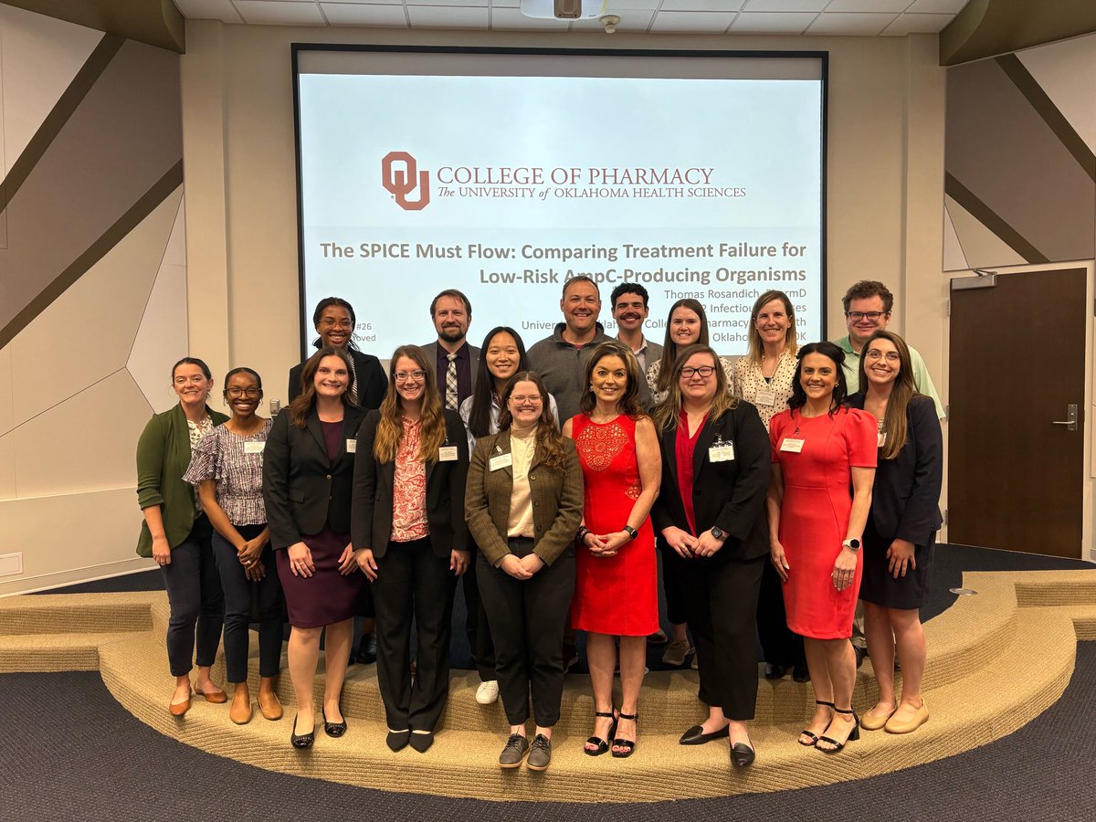 Recognizing pharmacy residents and residency program directors for culminating research presentations at the OSHP Resident Research Conference. Congratulations on your outstanding work and achievements!
 
#OUPharmacy #OUPharmacyResidency #OSHP #PharmacyResidency