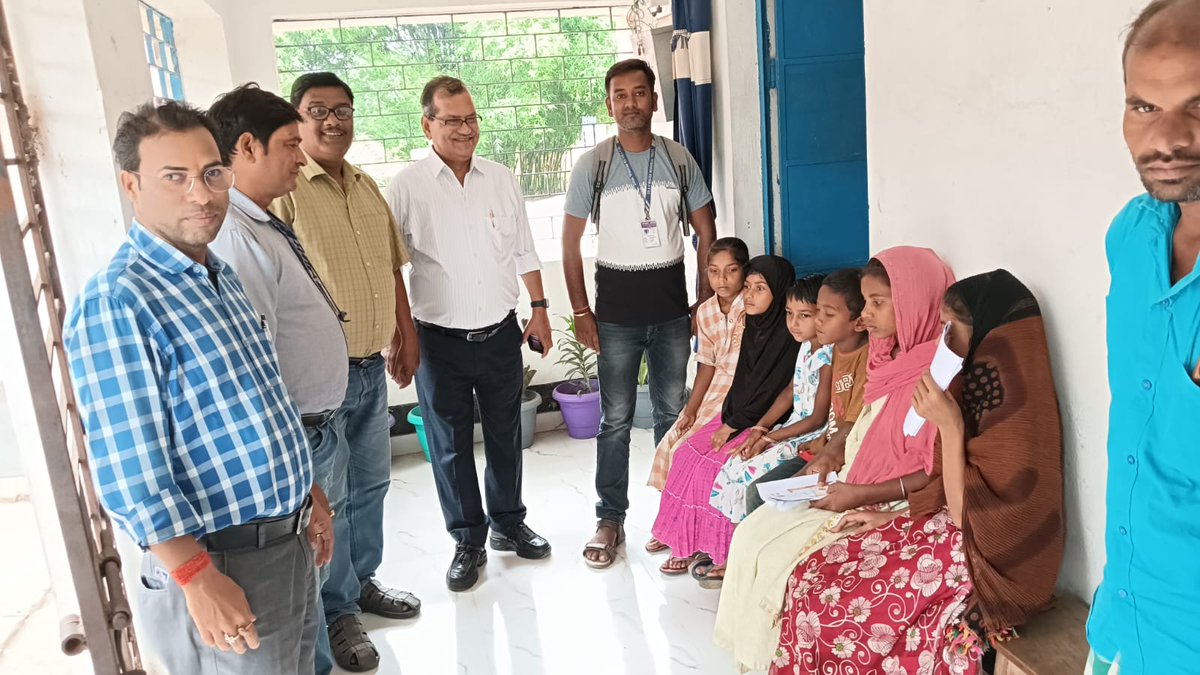 AVBaligaTrust's tweet photo. Smile of Education" shines through our outreach in the Mansahi and Amdabad blocks. The girls joyfully attended class for the first time. Grateful to our stakeholders, and special thanks to @Educate Girls for believing in our mission. https://t.co/km2F819GuO