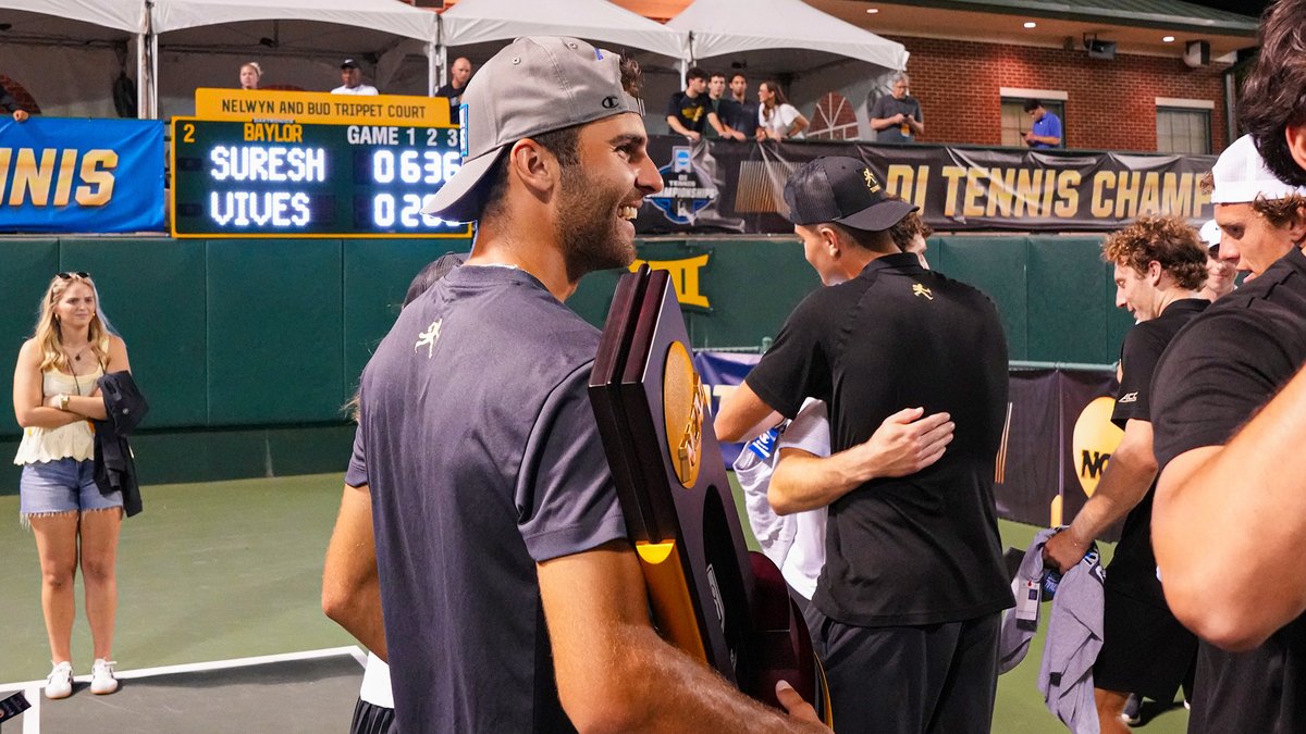 NCAA Tennis (@ncaatennis) on Twitter photo Woke up a national champion βοΈ
π <a href="/UGAWomensTennis/">Georgia Women's Tennis</a>
π <a href="/WakeMTennis/">Wake Forest Men's Tennis</a>
#NCAATennis Woke up a national champion βοΈ
π <a href="/UGAWomensTennis/">Georgia Women's Tennis</a>
π <a href="/WakeMTennis/">Wake Forest Men's Tennis</a>
#NCAATennis