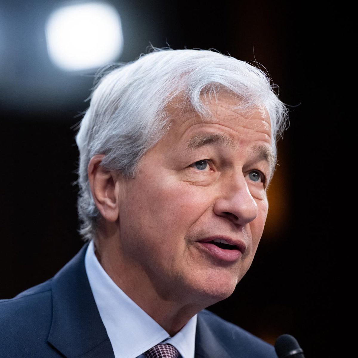 🚨 BREAKING: JPMorgan non custodirà Bitcoin, ma permetterà ai clienti di acquistarlo, annuncia il CEO Jamie Dimon.