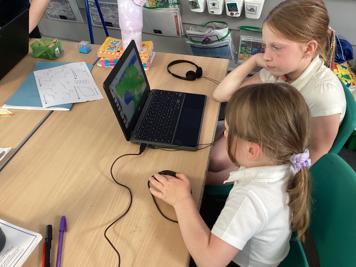 Year 5 enjoyed a lovely afternoon with their Foundation Stage buddies. They helped them log in to Purple Mash and then had lots of fun exploring Mini Mash with them. #CopComputing#CopEYFS