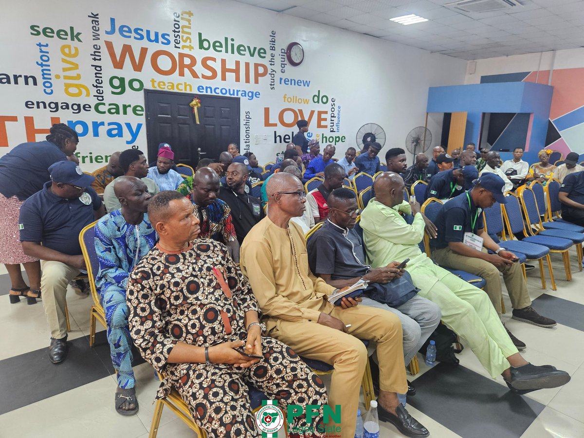 DPGLAGOS's tweet photo. HIGHLIGHTS 
 our "Understanding Local Government Administration &amp; Operation" workshop was a tremendous success!
 Citizens from across Lagos West Provinces gathered to learn about effective local governance. 

#knowyourlocalgovt #dpg https://t.co/3BYSZnOfVz