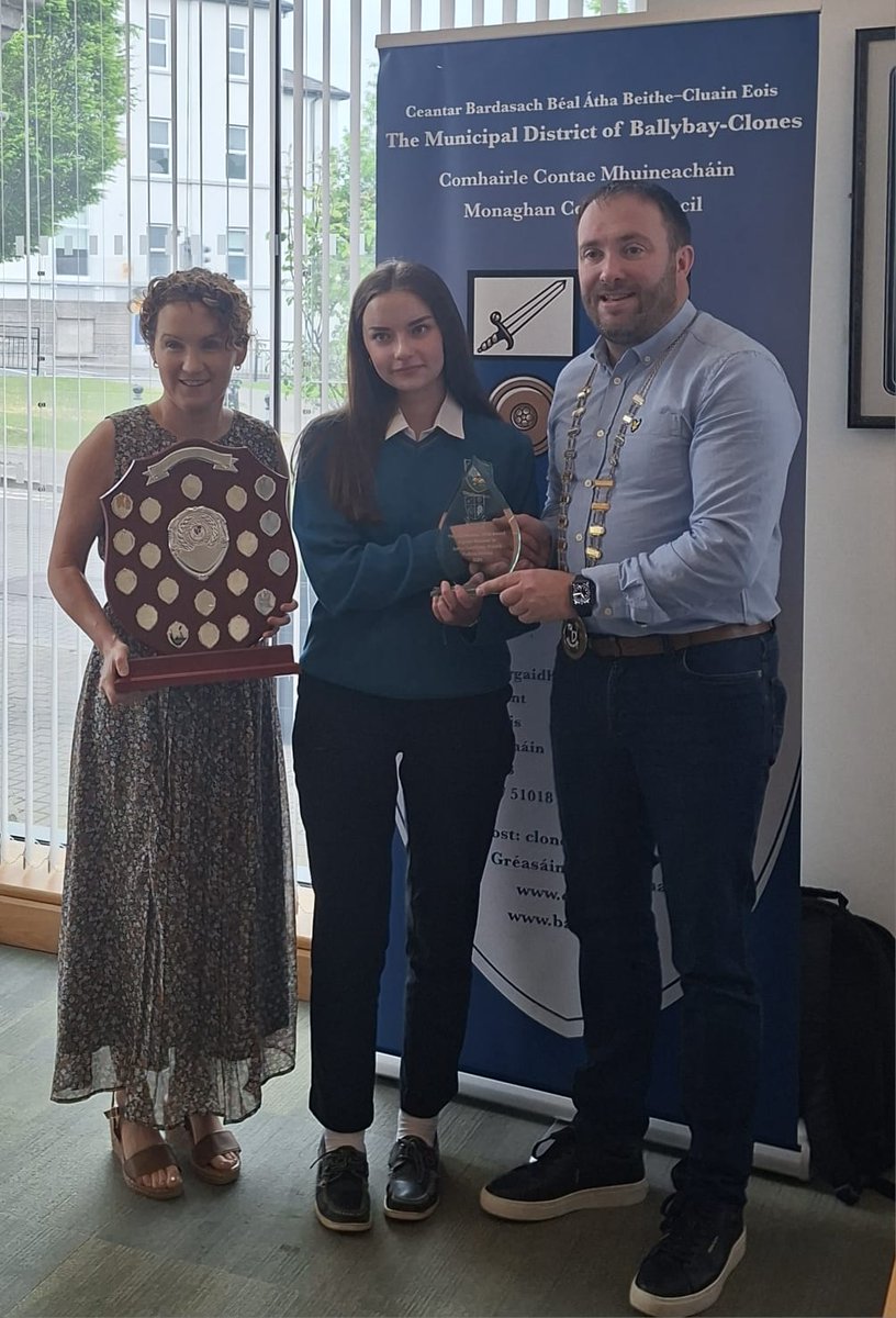 Largy College Official (@largyofficial) on Twitter photo Congratulations to James Doran (2022) and Therese Molloy (2024) on receiving the Thomas Treanor award, in recognition for achieving the highest marks in their JC History exams. Thanks also to their teacher Ms. Smith for supporting these students in their studies. Congratulations to James Doran (2022) and Therese Molloy (2024) on receiving the Thomas Treanor award, in recognition for achieving the highest marks in their JC History exams. Thanks also to their teacher Ms. Smith for supporting these students in their studies.