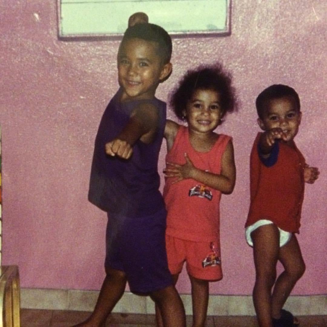 sandemst's tweet photo. Los Power Rangers😂 https://t.co/1K7CNBTVBG