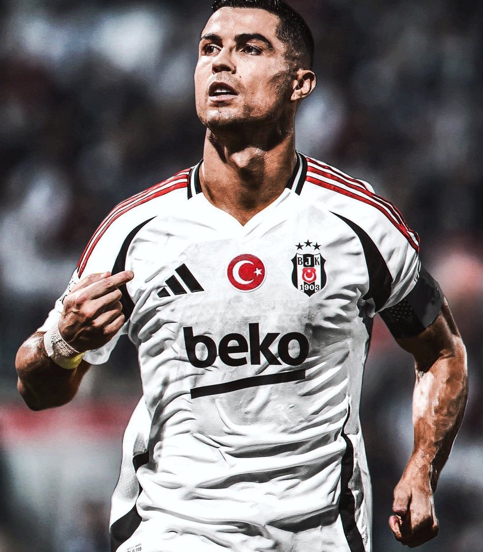 Rutsgar's tweet photo. @Besiiktas_Plus #ComeToBesiktasRonaldo yak gel be kral https://t.co/9eG14RN9jo