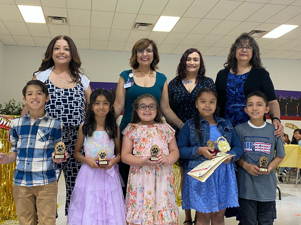 MTrujillo_DHE's tweet photo. 3rd Grade Bobcat Award recipients! Outstanding job Bobcats! @DHE_Bobcats #awardsweek https://t.co/rnO8HNcFm1