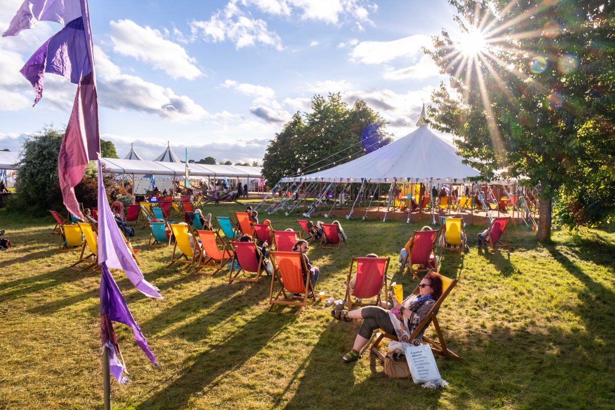 Parc Cenedlaethol Bannau Brycheiniog (@croesobannaub) on Twitter photo 🎉📖 <a href="/hayfestival/">Hay Festival</a>
Dewch i'n gweld ar y safle, mae ein staff cyfeillgar wrth law drwy gydol yr ŵyl i'ch helpu i gynllunio'ch antur berffaith ym Mannau Brycheiniog 👋
Bydd ein tîm hefyd yn siarad mewn dau drafodaeth banel:
➡️ bit.ly/4duInmw
➡️ bit.ly/3GX5JVH 🎉📖 <a href="/hayfestival/">Hay Festival</a>
Dewch i'n gweld ar y safle, mae ein staff cyfeillgar wrth law drwy gydol yr ŵyl i'ch helpu i gynllunio'ch antur berffaith ym Mannau Brycheiniog 👋
Bydd ein tîm hefyd yn siarad mewn dau drafodaeth banel:
➡️ bit.ly/4duInmw
➡️ bit.ly/3GX5JVH