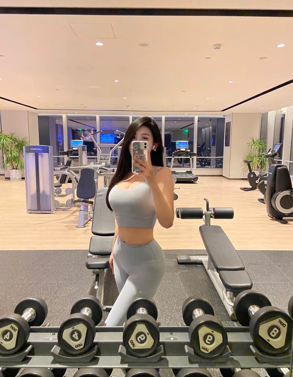 美艳继母 (@ppdawang0) on Twitter photo 