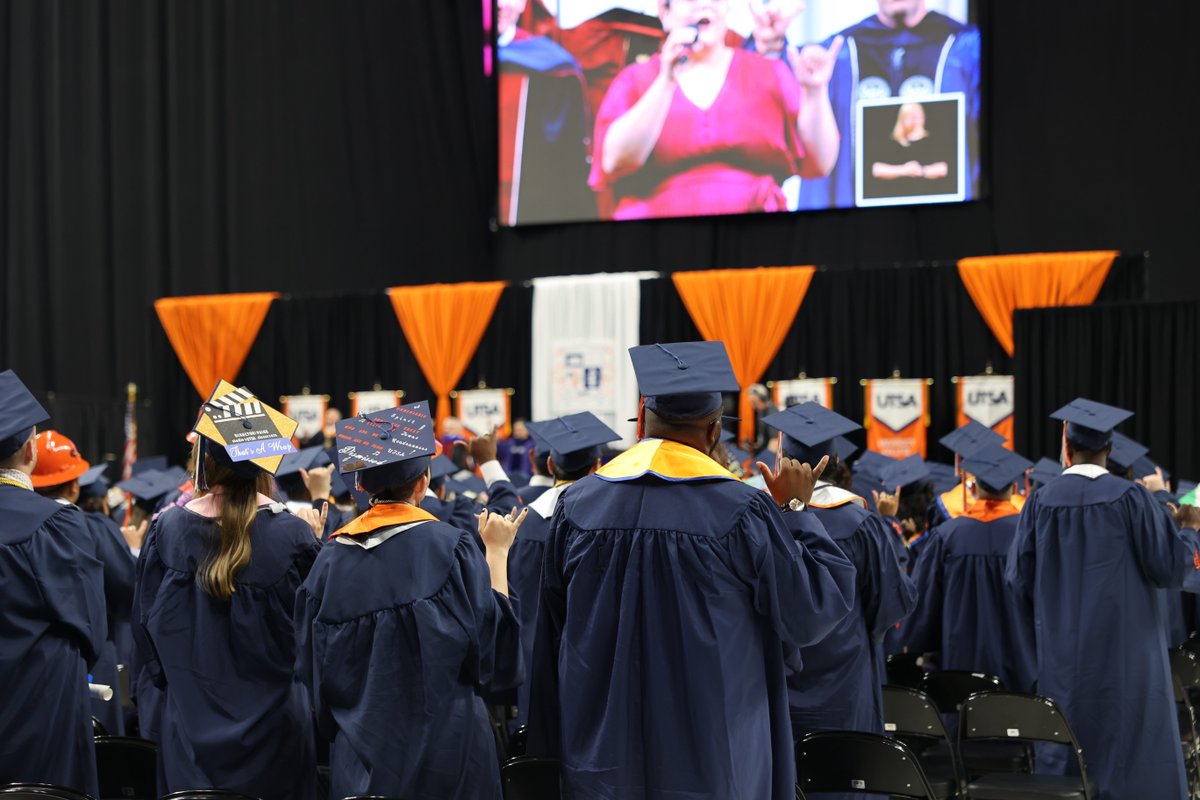 utsa_academics's tweet image. #UTSA celebrates the graduation of our future workforce leaders! We’re proud of all the Class of Spring 2025 has accomplished and can’t wait to see how they’ll use the skills and experiences gained here to shape a brighter future.

#UTSAGrad25 #Commencement