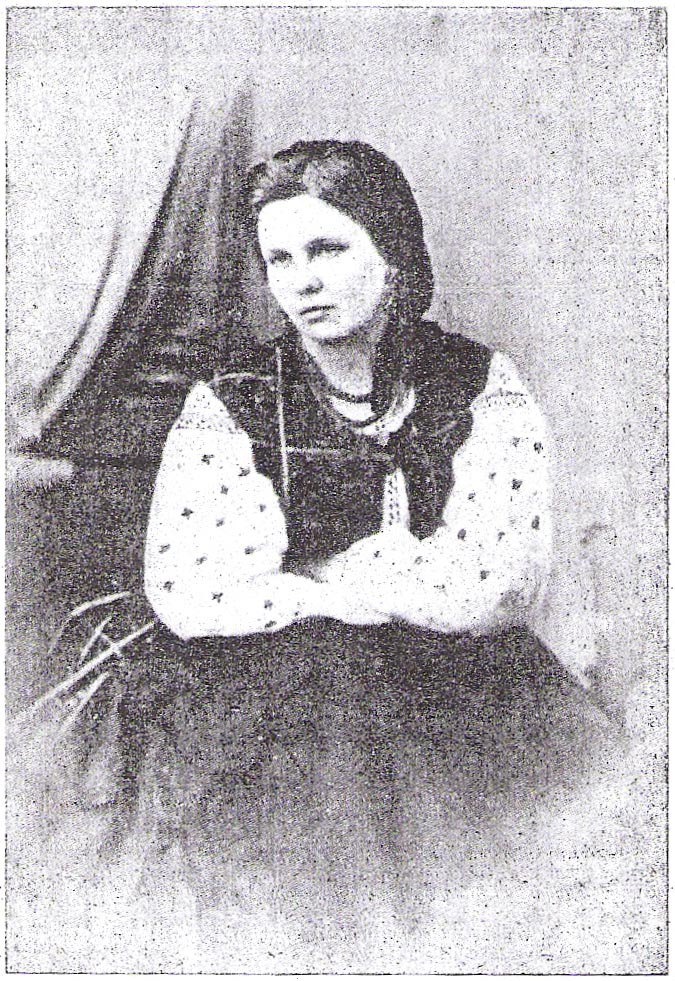 Жінка, яка спонсорувала українську культуру. Історія полтавської емансипе

Єлизавета Милорадович видавала українські книжки, викладала в школі, красиво одягалась, їздила за кордон і мріяла написати книгу про історію України.

Хто вона і чому про неї мають знати всі 👇

1/8