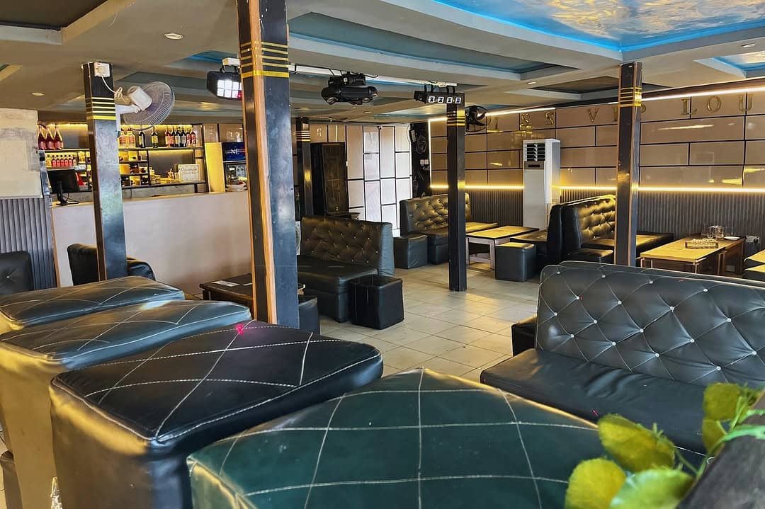 I will be Live at <a href="/BLISSFARMIBADAN/">BLISS FARM KITCHEN AND BAR</a> VIP LOUNGE on the 29th of dis month ✅

EYIN BOBO IBADAN pull up let’s have fun 🚀🔥

Repost fam 👏