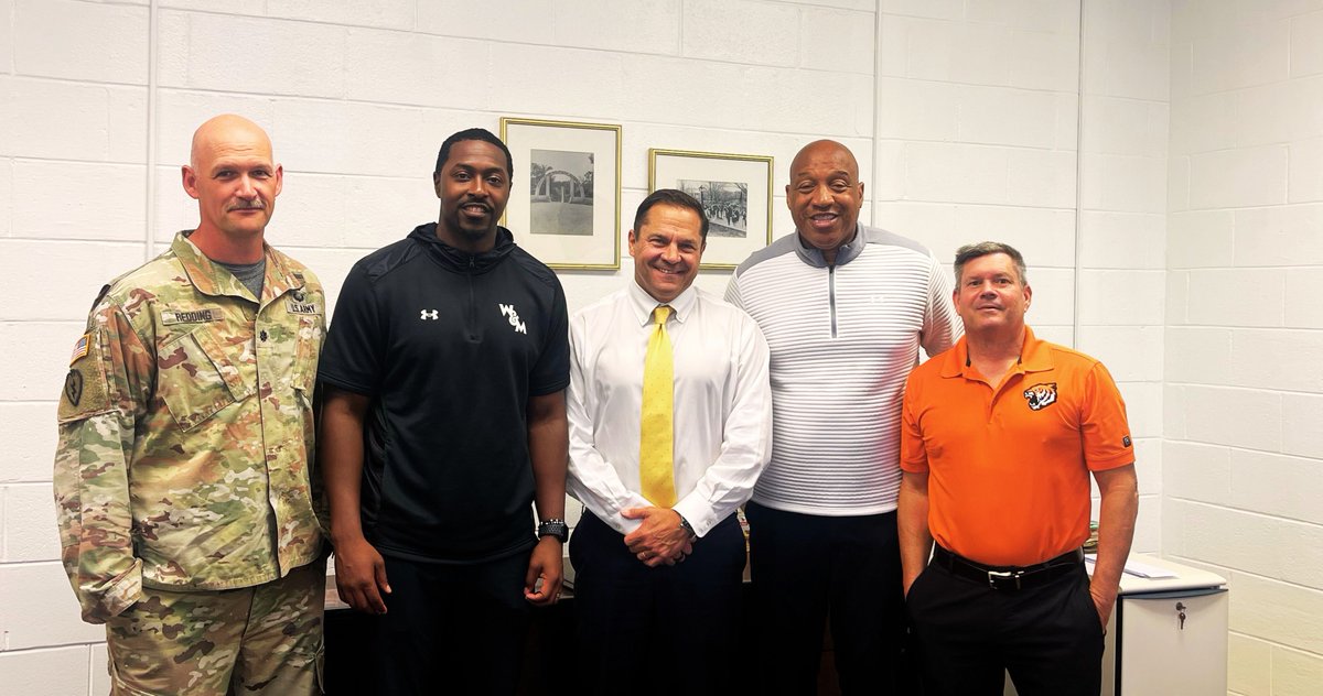Welcome back, Coach Ras-I Dowling '06! 🌟
From Hargrave PG Football standout to Co-Defensive Coordinator at William &amp; Mary, Coach Dowling exemplifies leadership, brotherhood, and excellence. #Brotherhood #HargraveAlumni #LeadershipAcademy