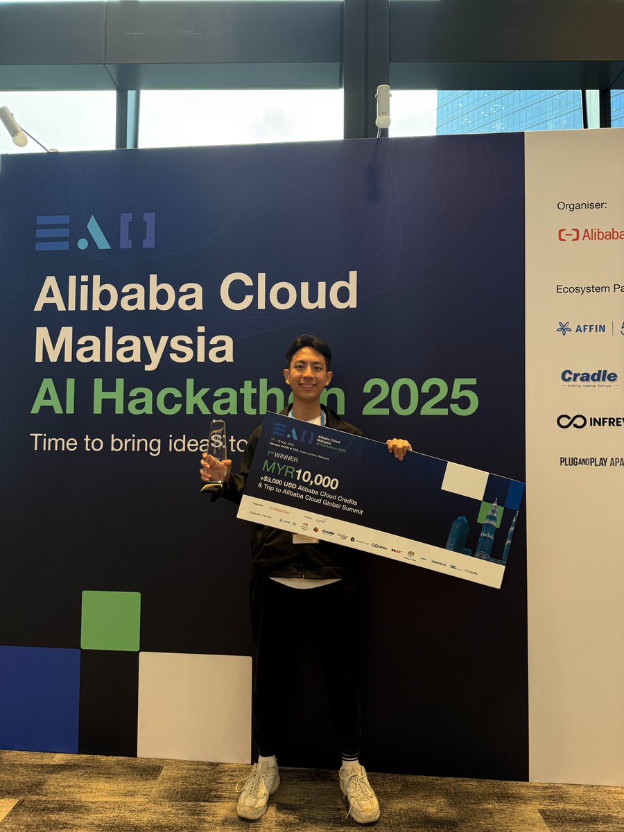 NotShawnChee's tweet image. hey mom, i won a hackathon

Nonetheless, proud to win Alibaba's first ever Cloud AI Hackathon in Malaysia! @alibaba_cloud 

Thanks to my teammates too who made this W possible, let's keep moving forward! 🔥

#hackathon #cloud #champs