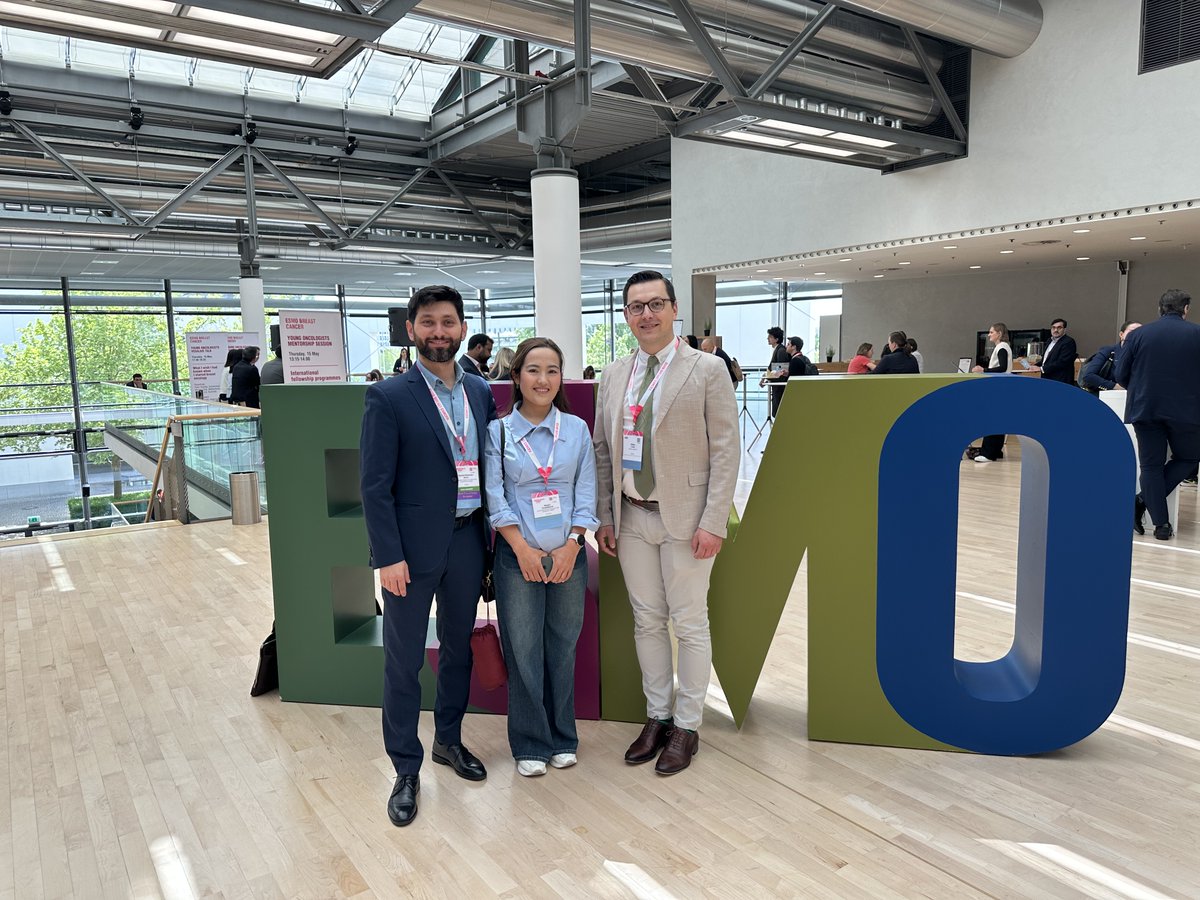EUBREAST (@eubreast) on Twitter photo π Cross-border collaboration in action!
Our awesome Digital Strategy Team Representatives from Kazakhstan π°πΏ and Germany π©πͺ caught up with our SoMe Medical Supervisor at #ESMOBreast25!
Nothing beats meeting in person to keep the energy high and the mission strong πͺπ
<a href="/myESMO/">ESMO - Eur. Oncology</a> π Cross-border collaboration in action!
Our awesome Digital Strategy Team Representatives from Kazakhstan π°πΏ and Germany π©πͺ caught up with our SoMe Medical Supervisor at #ESMOBreast25!
Nothing beats meeting in person to keep the energy high and the mission strong πͺπ
<a href="/myESMO/">ESMO - Eur. Oncology</a>