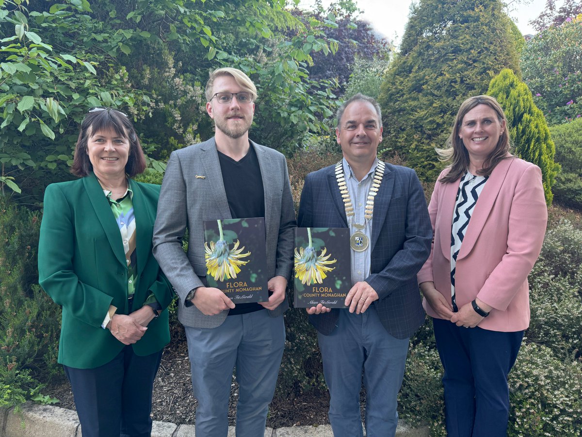 🌿 Biodiversity Week 2025 started off in Monaghan with the launch of Flora of Monaghan by Alexis FitzGerald — a decade-long study documenting 1,200+ native plant species. A milestone for local heritage and a celebration of nature! 🌱📖 #BiodiversityWeek #Monaghan