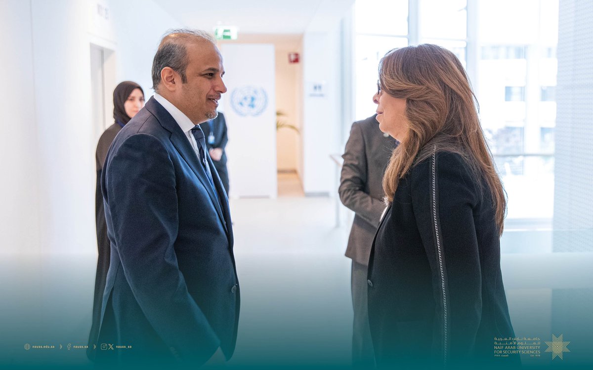 جامعة نايف العربية tweet media