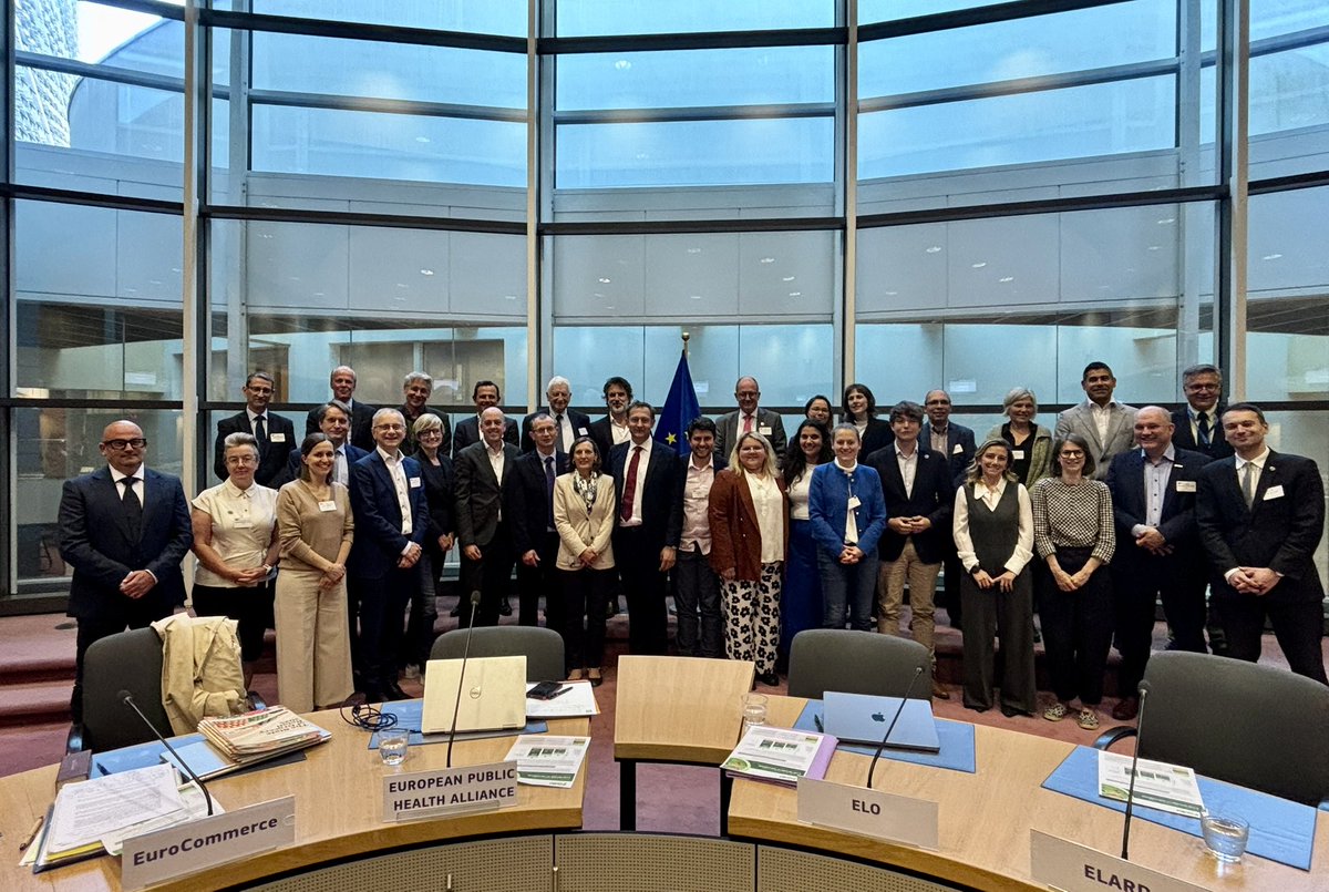 CHansenEU's tweet image. Grateful for EBAF's continued engagement! 

Second meeting full of productive discussions on targeting support for farmers in need, incentives for sustainable practices &amp;amp; ensuring a level playing field👥💬 

Your input matters and will feed into the ongoing work on the future CAP