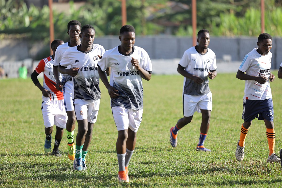 kqprimaryschool's tweet photo. Meet the @TwinbrookSchool Football team that has put up a spirited fight against their @kqprimaryschool counterparts but as it looks, they were no match for them with the 5:0 score in favour of Kampala Quality. #happeningnow #bigonsports #kqschools #Kira #Road #Apass https://t.co/v7N5FM5oR4