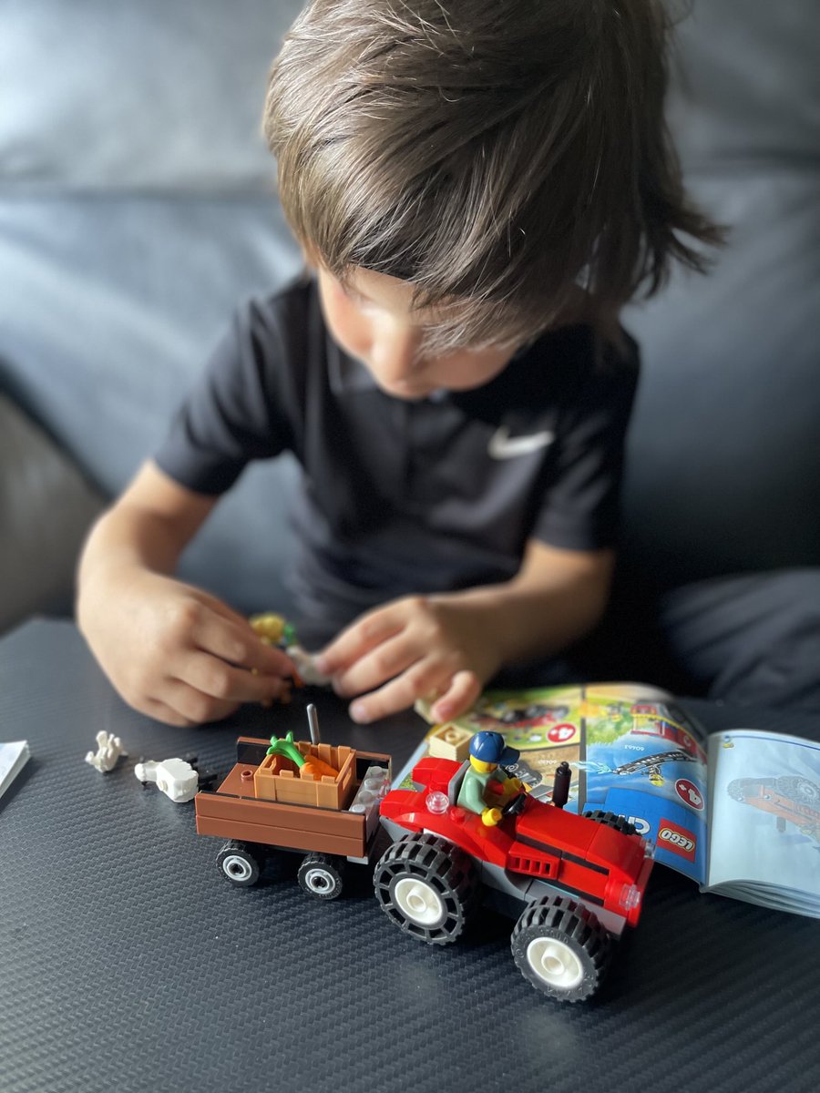 MisaVugrinec's tweet image. Po načrtu … 👌👌
#LegoCity #moj❤️