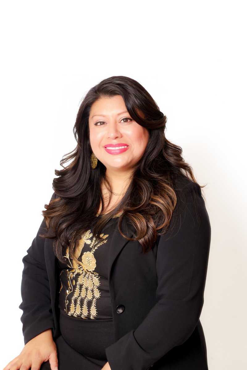 WOU is excited to announce Teresa Alonso León as the 2025 Commencement Speaker. Teresa is a former Oregon State Representative and the first Indigenous Latina immigrant legislator in Oregon. She is also a proud alumna of WOU. 

Read more: wou.edu/2025/05/19/wes…