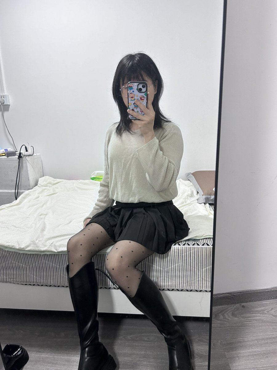 Fleabag（广东打工版） tweet media