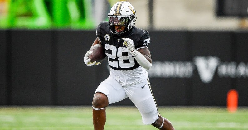 Khamoni Williams (@khamonii7) on Twitter photo #AGTG Blessed to receive my 19th offer from Vanderbilt 🖤💛 <a href="/CoachMuh_Lank/">Ghaali Muh-Lankford</a> <a href="/CoachChaz_/">Chaz Wiseman</a> <a href="/DJames_5/">DJ</a> <a href="/CoachHerb1/">901_TrenchWork</a> <a href="/coach_spike/">Coach Spike (Jeremy Spikner)</a> <a href="/CSmithScout/">Chris Smith</a> <a href="/Leontaylor1983/">LEON DEVON TAYLOR</a> <a href="/247Sports/">247Sports</a> <a href="/TnVarsity/">TNVarsity</a> <a href="/Derrecas1/">Derrecas Henson Jr</a> <a href="/NDerreon/">Derreon smiley martin</a> <a href="/D1Jarvis38127/">jarvis johnson</a> <a href="/kobebutler2028/">jakobe butler</a> <a href="/VandyFootball/">Vanderbilt Football</a> <a href="/MbaExecs/">Memphis Business Academy</a> #AGTG Blessed to receive my 19th offer from Vanderbilt 🖤💛 <a href="/CoachMuh_Lank/">Ghaali Muh-Lankford</a> <a href="/CoachChaz_/">Chaz Wiseman</a> <a href="/DJames_5/">DJ</a> <a href="/CoachHerb1/">901_TrenchWork</a> <a href="/coach_spike/">Coach Spike (Jeremy Spikner)</a> <a href="/CSmithScout/">Chris Smith</a> <a href="/Leontaylor1983/">LEON DEVON TAYLOR</a> <a href="/247Sports/">247Sports</a> <a href="/TnVarsity/">TNVarsity</a> <a href="/Derrecas1/">Derrecas Henson Jr</a> <a href="/NDerreon/">Derreon smiley martin</a> <a href="/D1Jarvis38127/">jarvis johnson</a> <a href="/kobebutler2028/">jakobe butler</a> <a href="/VandyFootball/">Vanderbilt Football</a> <a href="/MbaExecs/">Memphis Business Academy</a>