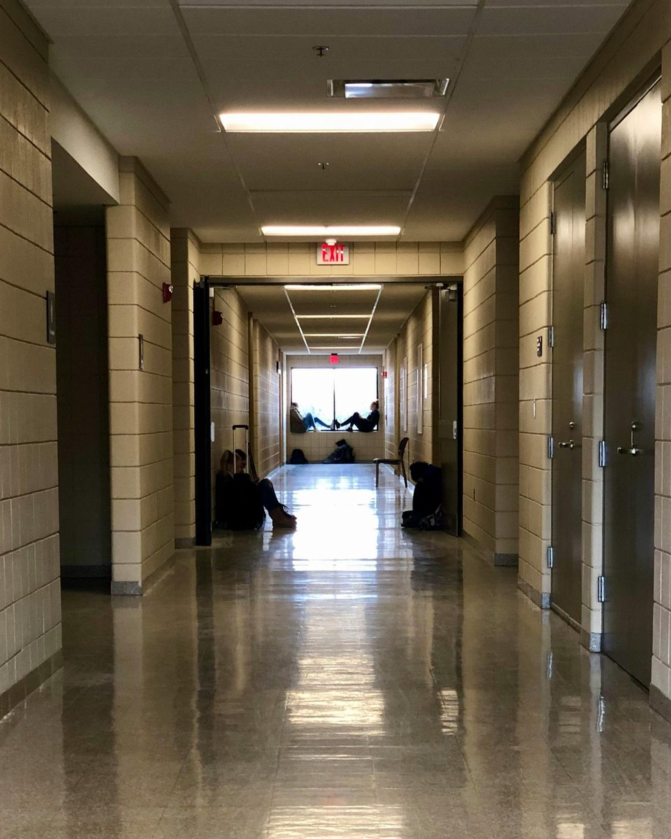 classmates's tweet image. There’s something about a school hallway that brings it all rushing back... 🎒📚💭 The chatter between classes, first day nerves, locker whispers, late bells, and lifelong friendships in the making.

#highschool #school #hallway #school #nostalgia #students #education #nostalgic