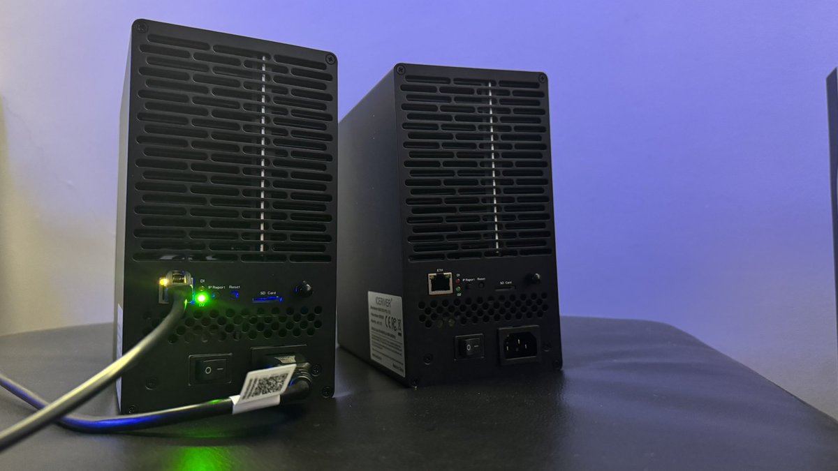 securehashing's tweet image. They’ve landed!
2x ICERIVER AE1 Lite miners now fully integrated into the farm.
Mining $ALEO with quiet efficiency and Layer 1 privacy tech.
Thanks to @MineShop_eu for another flawless delivery and continued support.
⛏️ 2x 300 MH/s
⚡ Total 600 MH/s
🔐 Powering the privacy…