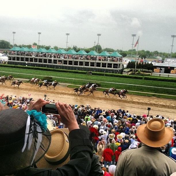 Gotta love the Derby! 🐎