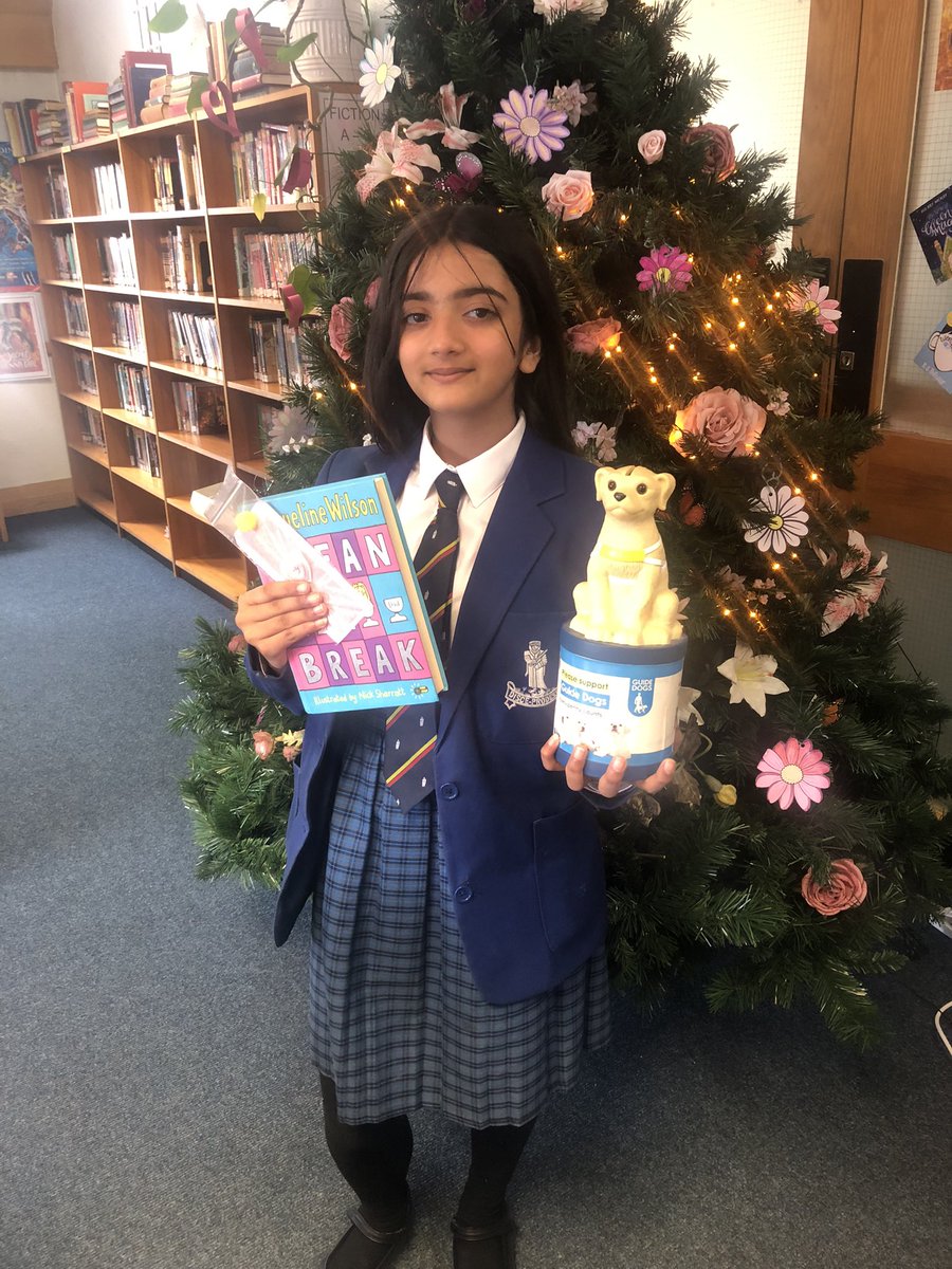 LibraryQegs's tweet image. Weekly book raffle - we have another winner! Well done to Safa from Year 7. #greatschoollibraries