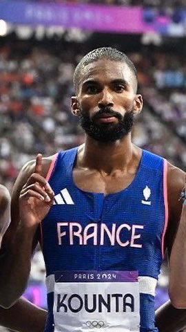 DamienRieu's tweet photo. 🔴⚠️ Personne n’en a parlé mais l’athlète Mohamed Kounta vient de réintégrer l’équipe de France d’athlétisme @FFAthletisme après avoir purgé sa suspension suite à ses propos antisémites, racistes antiblanc et anti france. 
Il vient même de participer aux Mondiaux du Relais en Chine.