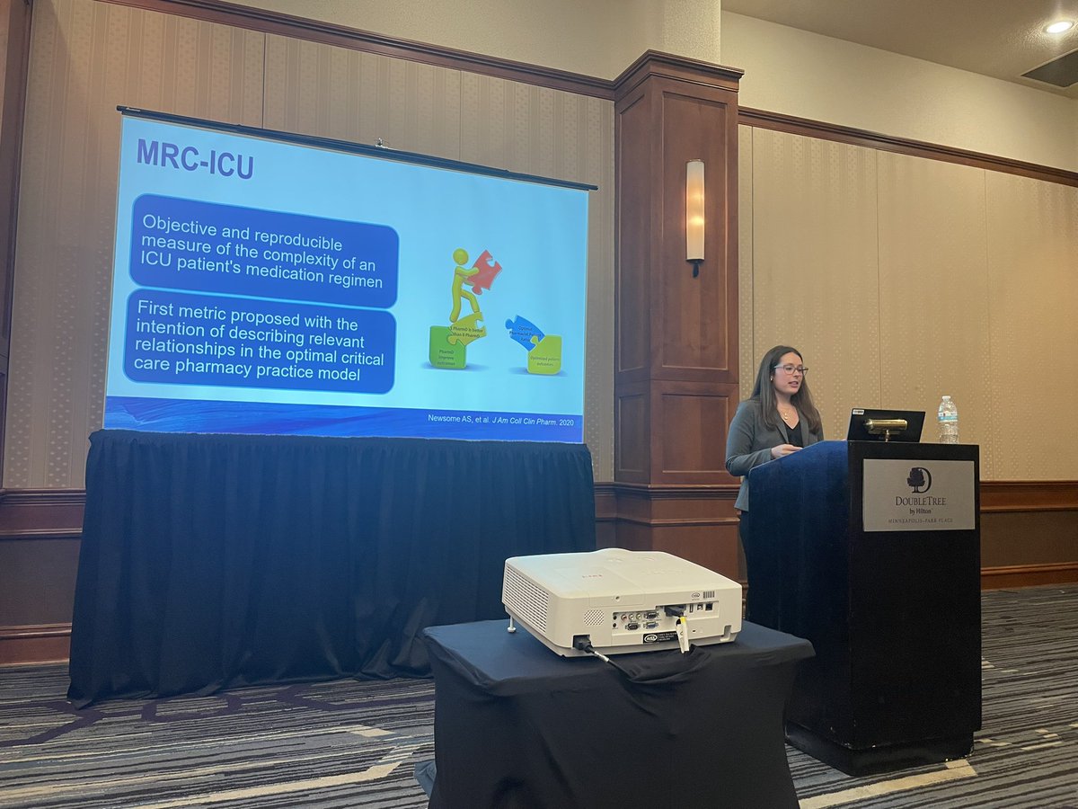 StCloudPGY1's tweet photo. Another strong showing of the allustrious SCH Pharmacy Residents 💪 presenting their PGY1 Research Projects at NorthStar Residency Research Conference! Congrats Lexi, Emily, and Paige! @peachiepie4 @MnMshp https://t.co/85JeKugFwC
