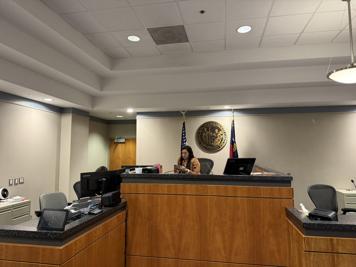 Kasha Giddins (@kasha_giddins) on Twitter photo Here at Teen Court checking out the process; watching teen volunteers prosecute, defend and be the jury for incidents with our youth that occur in our county. Impressed with how serious they take all of this! <a href="/ucps/">上流摄会</a> <a href="/AGHoulihan/">Andrew G. Houlihan</a> <a href="/JarrodMccraw/">Jarrod McCraw</a> Here at Teen Court checking out the process; watching teen volunteers prosecute, defend and be the jury for incidents with our youth that occur in our county. Impressed with how serious they take all of this! <a href="/ucps/">上流摄会</a> <a href="/AGHoulihan/">Andrew G. Houlihan</a> <a href="/JarrodMccraw/">Jarrod McCraw</a>