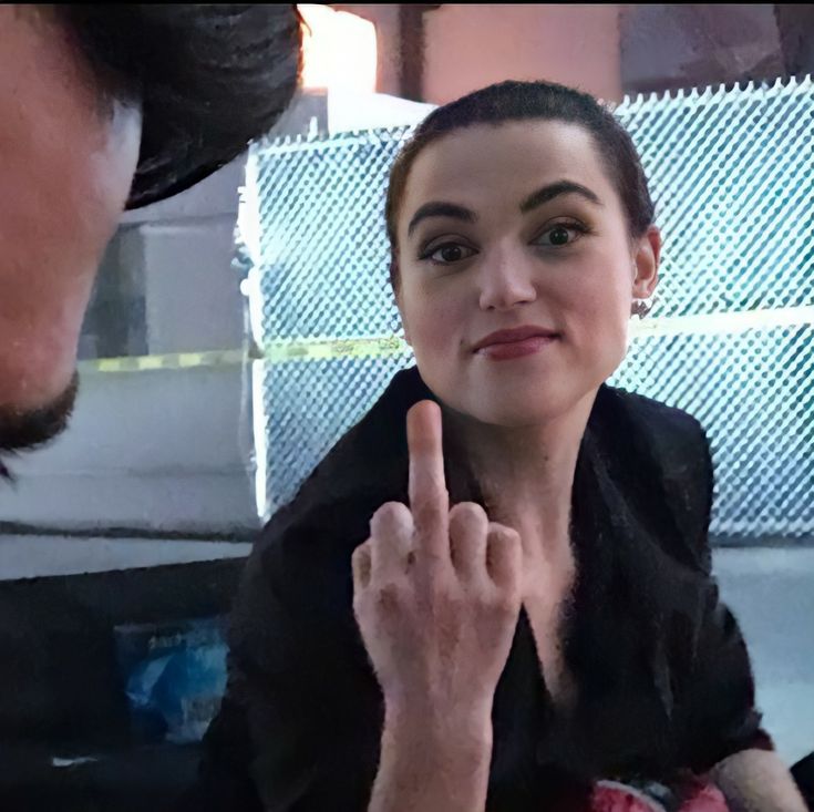 LIBERTYSEND's tweet image. good evening,  i have returned.