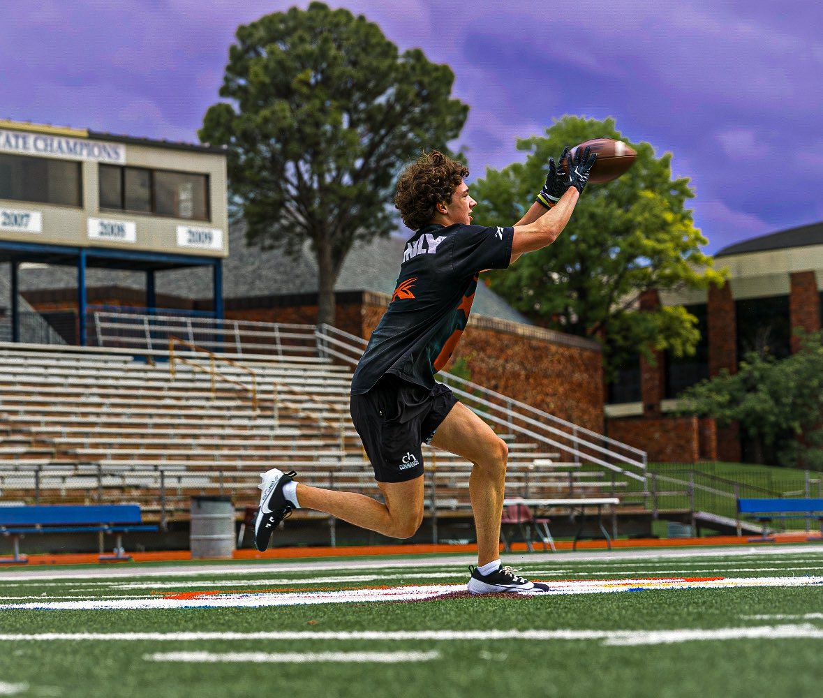 CarterNathman6's tweet photo. Spring ball tuning💯 https://t.co/Y5fxHbXOjC