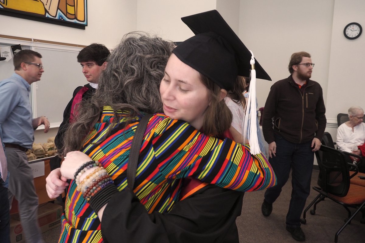 VT English tweet media