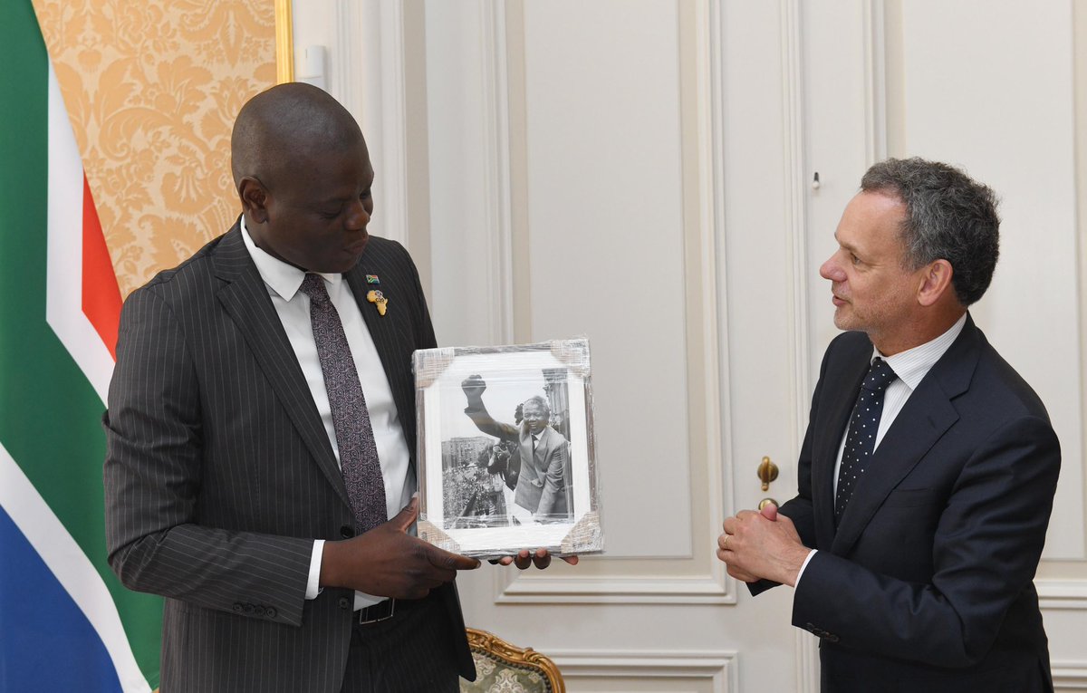 Minister: International Relations and Cooperation (@ronaldlamola) on Twitter photo Thank you <a href="/ministerBZ/">Caspar Veldkamp</a> Caspar Veldkamp for this wonderful gesture President <a href="/NelsonMandela/">NelsonMandela</a> continues to inspire us to:
Heal the divisions of the past and establish a society based on democratic values, social justice and fundamental human rights;
Lay the foundations for a Thank you <a href="/ministerBZ/">Caspar Veldkamp</a> Caspar Veldkamp for this wonderful gesture President <a href="/NelsonMandela/">NelsonMandela</a> continues to inspire us to:
Heal the divisions of the past and establish a society based on democratic values, social justice and fundamental human rights;
Lay the foundations for a