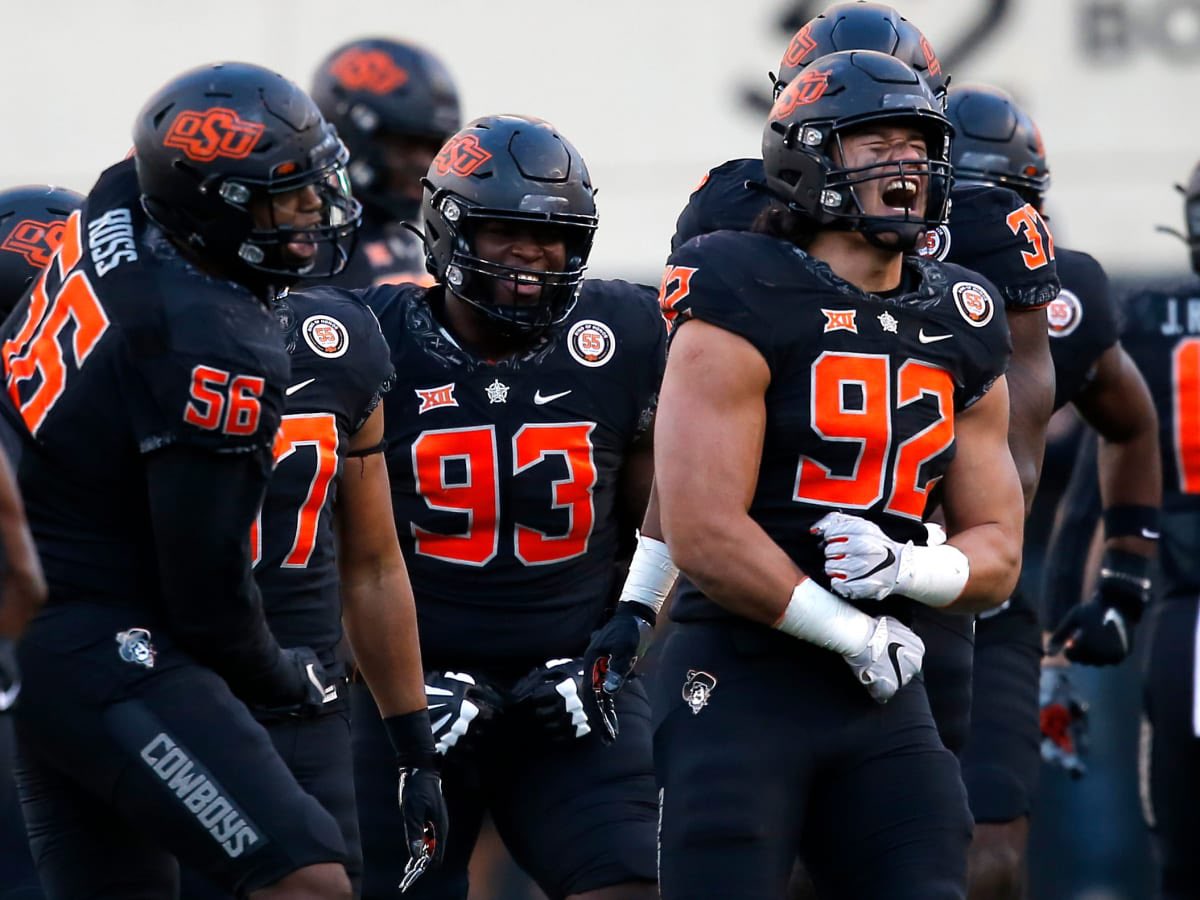 Peyton Miller (@peytonmill09) on Twitter photo I’m excited to announce another Div. 1 football scholarship offer from <a href="/CowboyFB/">OSU Cowboy Football</a> .
Thanks to <a href="/CoachGundy/">Mike Gundy</a> and <a href="/AndrewMitch/">Coach Mitchell</a>
#GoPokes
<a href="/Perroni247/">Brian Perroni</a> <a href="/dctf/">Dave Campbell's Texas Football — TexasFootball.com</a> <a href="/GPowersScout/">Greg Powers 🏟️</a> <a href="/8_parr/">Seth Parr</a> <a href="/Coach_Rigg/">Wilson Rigg</a> <a href="/cjrecruiting2/">CJ Recruiting + NIL</a> <a href="/SWiltfong_/">Steve Wiltfong</a> <a href="/adamgorney/">Adam Gorney</a> <a href="/FiveStrongOLine/">Lineman Performance Association</a> <a href="/CoyoteFBNetwork/">Coyote Football Network</a> I’m excited to announce another Div. 1 football scholarship offer from <a href="/CowboyFB/">OSU Cowboy Football</a> .
Thanks to <a href="/CoachGundy/">Mike Gundy</a> and <a href="/AndrewMitch/">Coach Mitchell</a>
#GoPokes
<a href="/Perroni247/">Brian Perroni</a> <a href="/dctf/">Dave Campbell's Texas Football — TexasFootball.com</a> <a href="/GPowersScout/">Greg Powers 🏟️</a> <a href="/8_parr/">Seth Parr</a> <a href="/Coach_Rigg/">Wilson Rigg</a> <a href="/cjrecruiting2/">CJ Recruiting + NIL</a> <a href="/SWiltfong_/">Steve Wiltfong</a> <a href="/adamgorney/">Adam Gorney</a> <a href="/FiveStrongOLine/">Lineman Performance Association</a> <a href="/CoyoteFBNetwork/">Coyote Football Network</a>