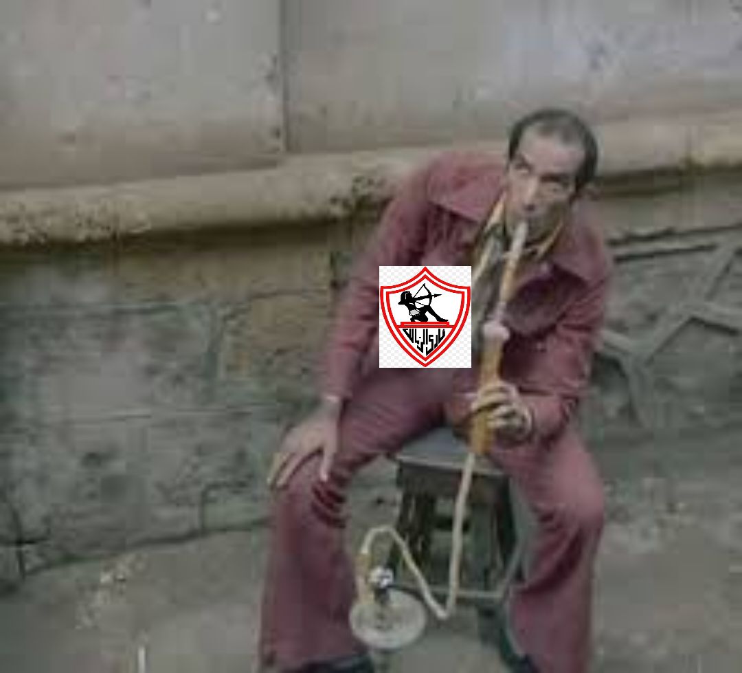 جمهور الزمالك وهو مستني اعلان جبنة دومتي ينزل 😂😂
#مقاطعة_اتصالات_مصر #غير_خط_أتصالات_يازملكاوي تعللى بضهرك انتا كمان
