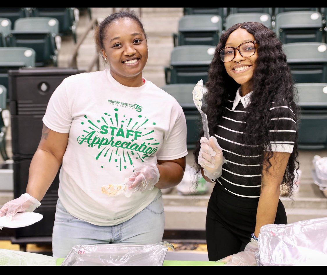 MVSU IGOTTIME (@mvsuigottime) on Twitter photo Valley Staff Appreciation π§Ίπ₯π©
Thank you for all you do, to make Valley Great!!
πΈ:<a href="/MVSUDEVILS/">Mississippi Valley State University</a> Valley Staff Appreciation π§Ίπ₯π©
Thank you for all you do, to make Valley Great!!
πΈ:<a href="/MVSUDEVILS/">Mississippi Valley State University</a>
