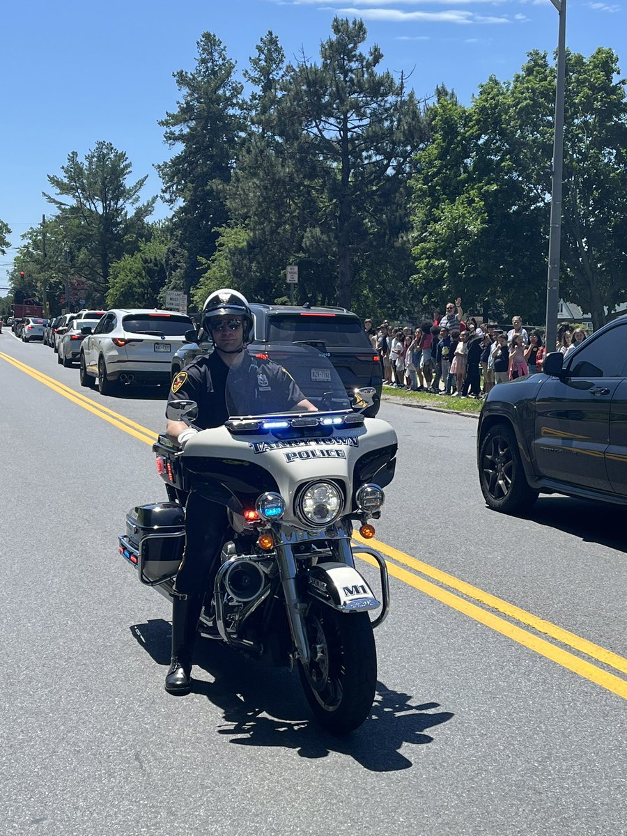 Tarrytown PD tweet media