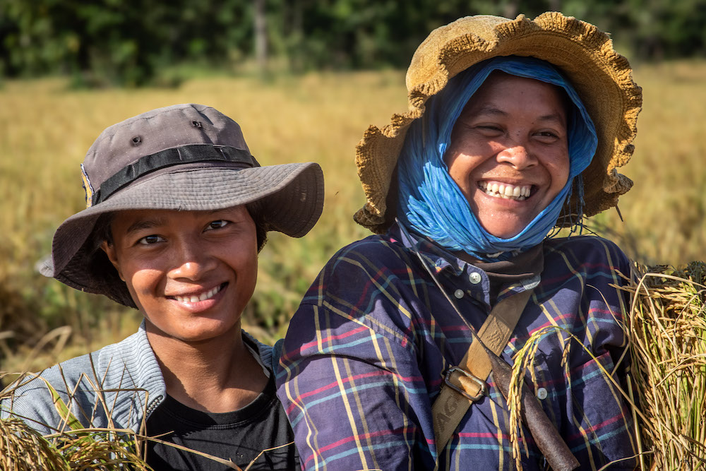herorats's tweet photo. The @FCDOGovUK ๐ฌ๐ง has extended APOPOโs "Minefields to Ricefields" DIB project! Enabling us to clear 2.1 million mยฒ more land and support 100+ farmers in Preah Vihear, Cambodia! Transforming former minefields into productive farmland ๐พ #Demining #MADIB #SDG2 #SDG17 #FoodSecurity https://t.co/ECZsPuwYcL