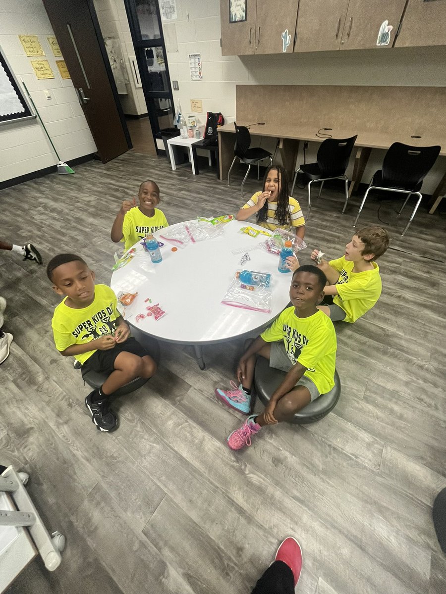 Chalice Smith tweet media