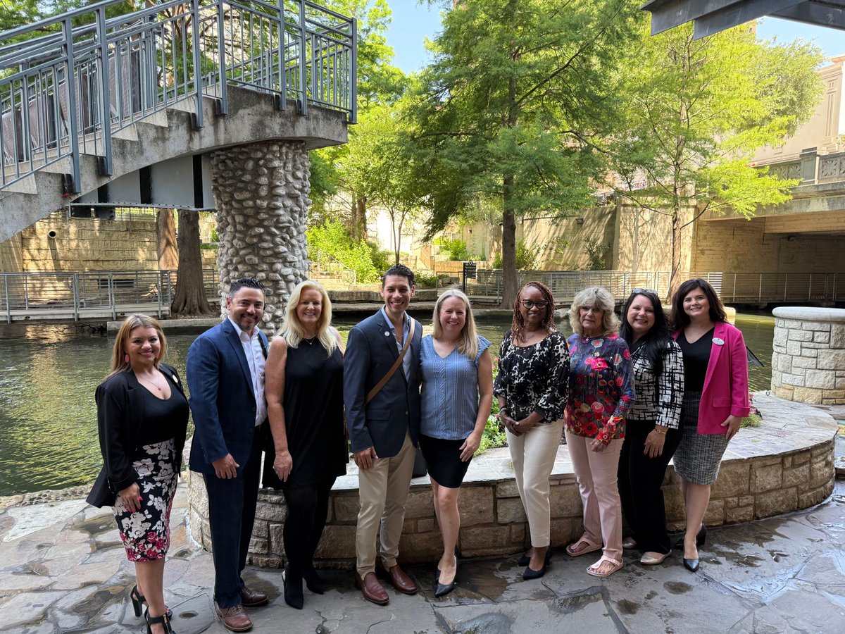 HelmsBriscoe (@helmsbriscoe) on Twitter photo Sending our gratitude to our partners at Drury Plaza Hotel San Antonio Riverwalk and Drury Inn and Suites San Antonio Riverwalk for hosting some of our team members for a site visit! We appreciate our partnership with <a href="/DruryHotels/">Drury Hotels</a> very much! #WhyHB Sending our gratitude to our partners at Drury Plaza Hotel San Antonio Riverwalk and Drury Inn and Suites San Antonio Riverwalk for hosting some of our team members for a site visit! We appreciate our partnership with <a href="/DruryHotels/">Drury Hotels</a> very much! #WhyHB