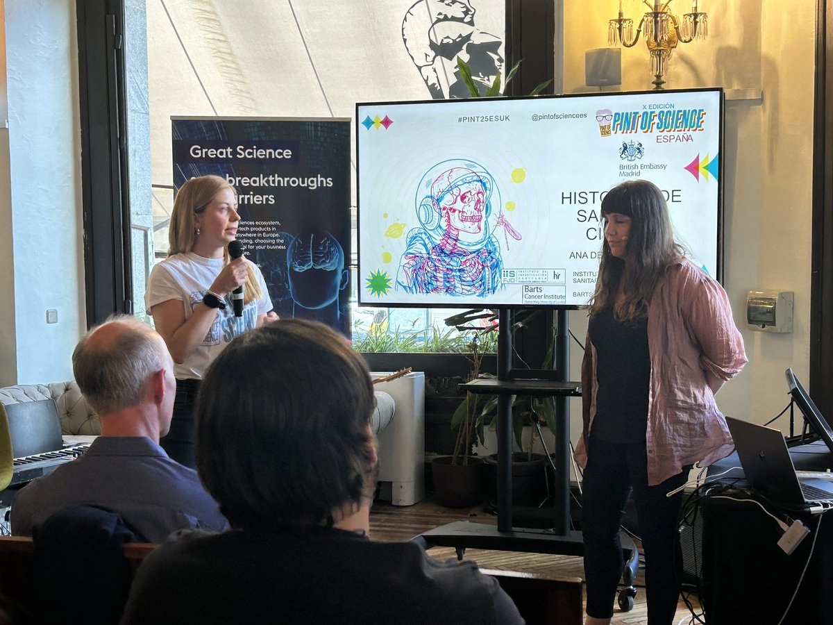 UK in Spain (@ukinspain) on Twitter photo 🩸 Comienza @pintofsciencees con <a href="/anariomachin/">Ana Rio-Machin</a>, una investigadora que vive a caballo entre Londres y Madrid y dirige un laboratorio en @IIS_FJD. Su misión: desentrañar los secretos del cáncer de sangre que se hereda y mejorar su detección precoz #PINT25ESUK #Pint25ES 🩸 Comienza @pintofsciencees con <a href="/anariomachin/">Ana Rio-Machin</a>, una investigadora que vive a caballo entre Londres y Madrid y dirige un laboratorio en @IIS_FJD. Su misión: desentrañar los secretos del cáncer de sangre que se hereda y mejorar su detección precoz #PINT25ESUK #Pint25ES