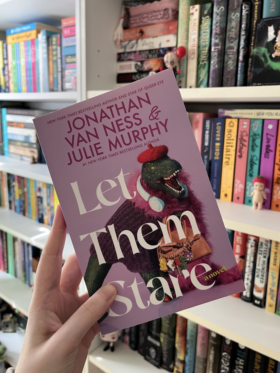 started Let Them Stare and i’m HOOKED so thank you very much <a href="/Harper360UK/">Harper360UK</a> 😌