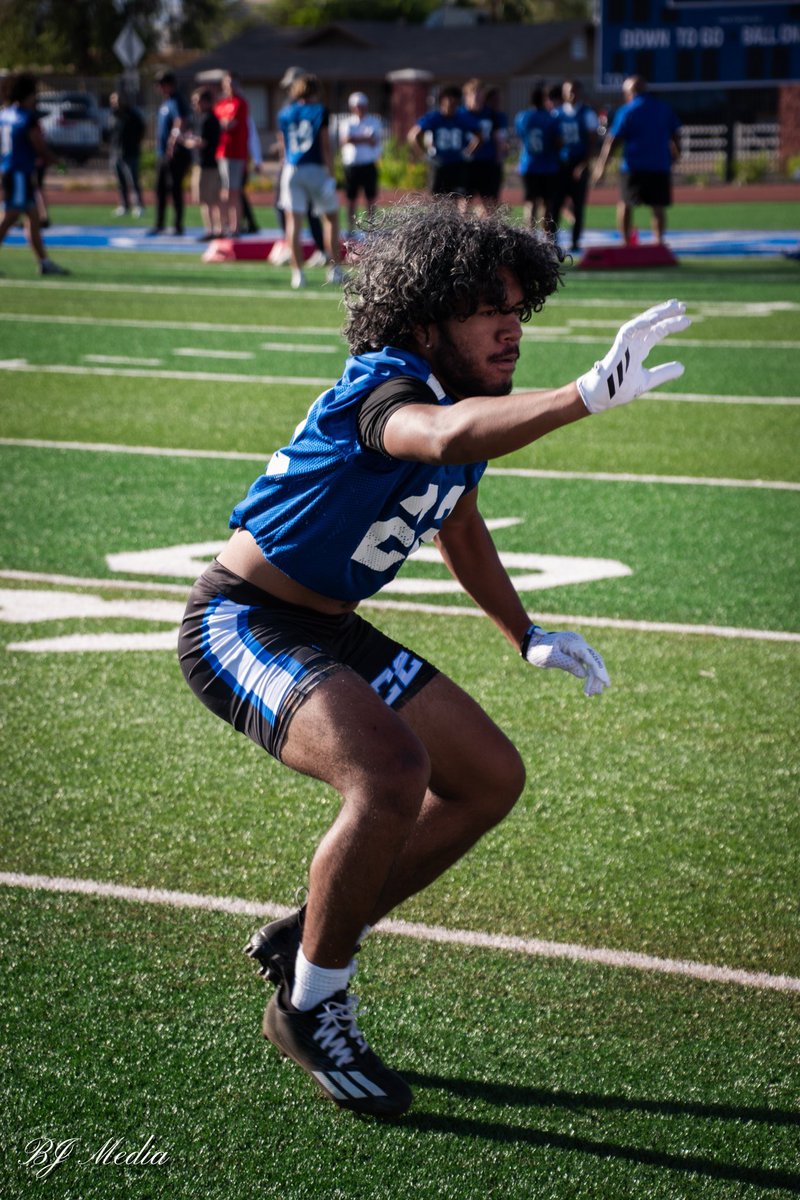 Expecting a breakout junior season out of Chandler ‘27 DB/ATH Kenan Veavea. Was impressive while taking several first-team reps during the CUSD Recruiting Jamboree for a revamped Chandler team📸.