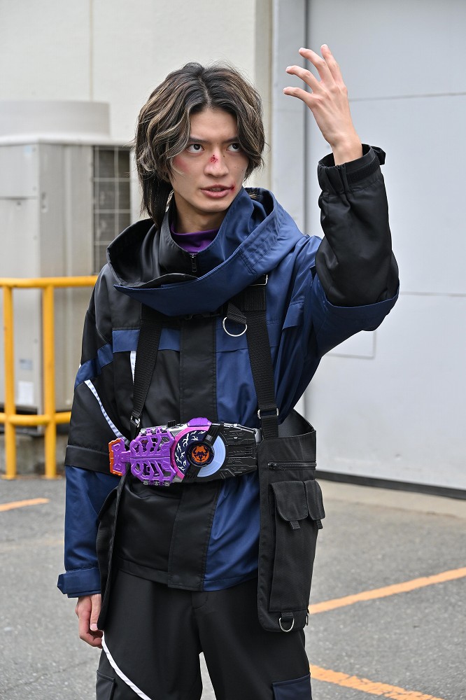 今日は仮面ライダーバッファ/吾妻道長役の杢代和人さんの21歳の誕生日