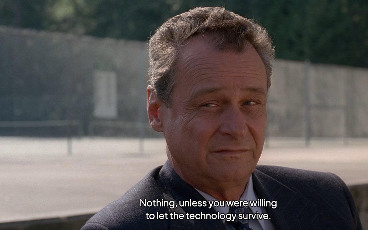 _Lightwaves_'s tweet image. Mulder and Scully tried to save us from ai but we never appreciated their efforts ..